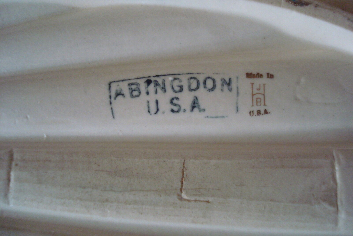 Abingdon Pottery USA Handpainted Large Console Shell Plate or Dish ORIGINAL