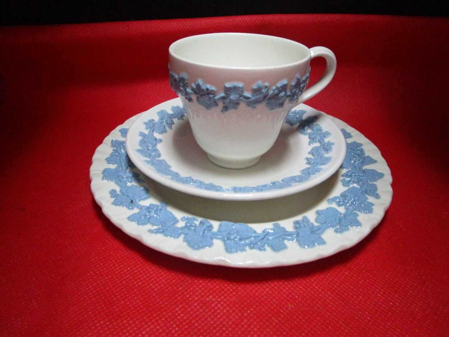 Wedgwood garlands blue Queensware trio coffee cup saucer plate