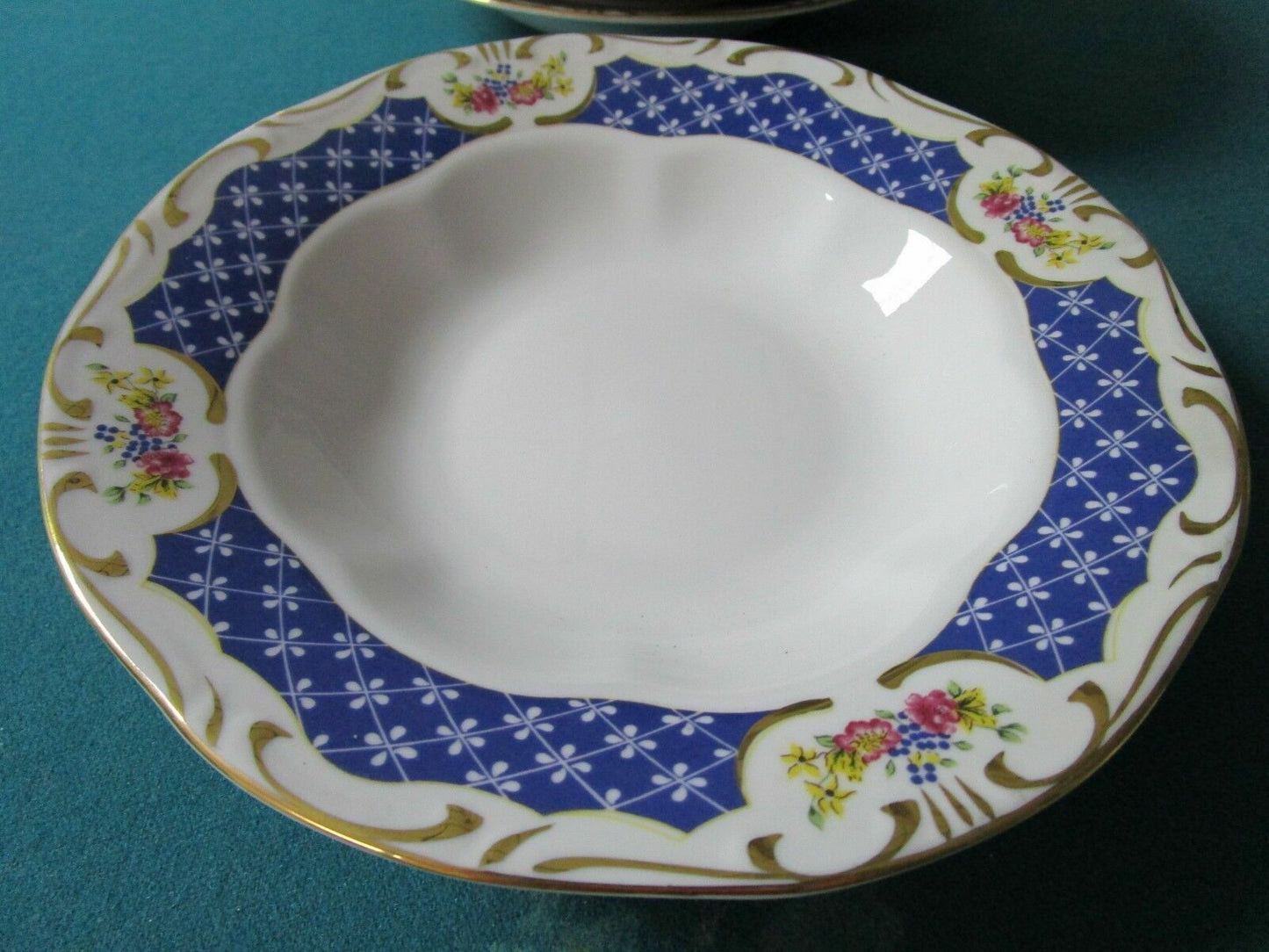 Zsolnay Hungary Salad/Dinner/Bread/Soup Plates Antoinette 1960s ^^