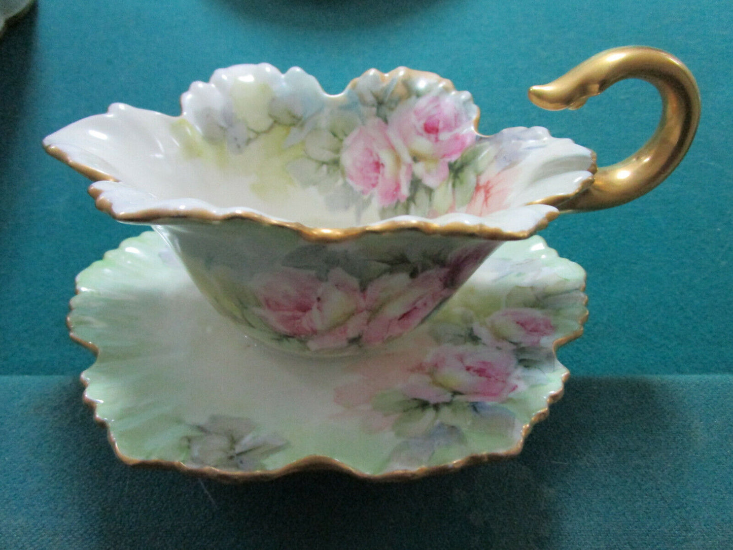 Tresseman & Vogt, T&V LIMOGES HANDLE GRAVY BOWL FLORAL BOWL CENTERPIECE PICK 1