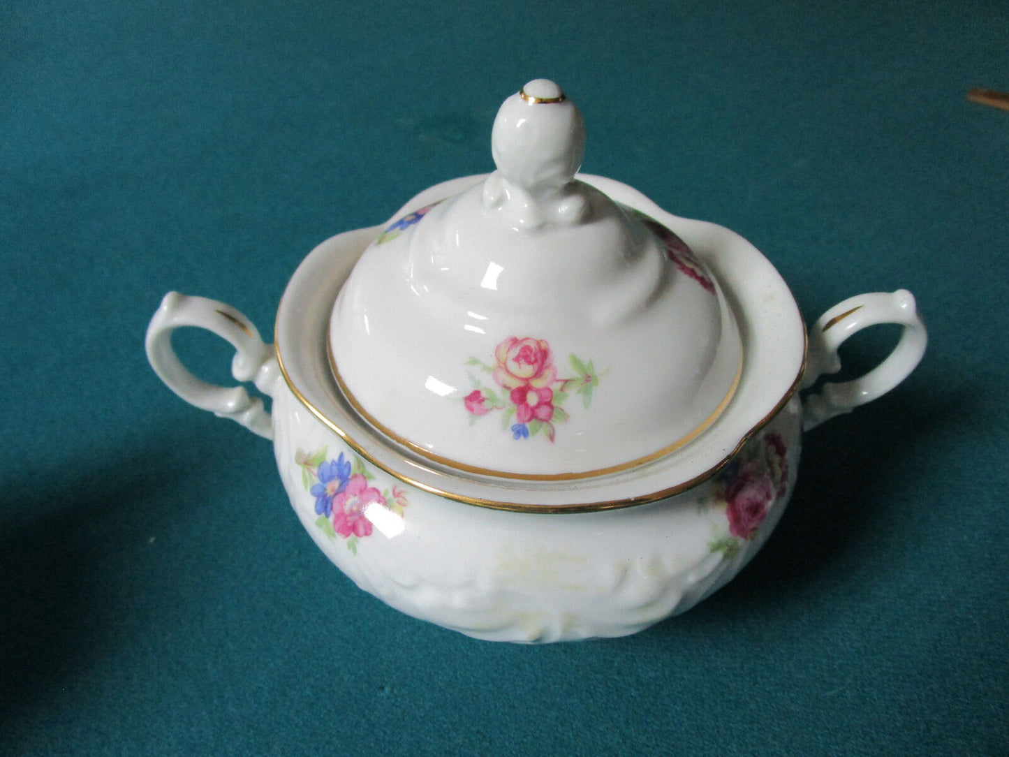 WALBRZYCH POLAND CREAMER AND SUGAR FLORAL ORIGINAL [61]