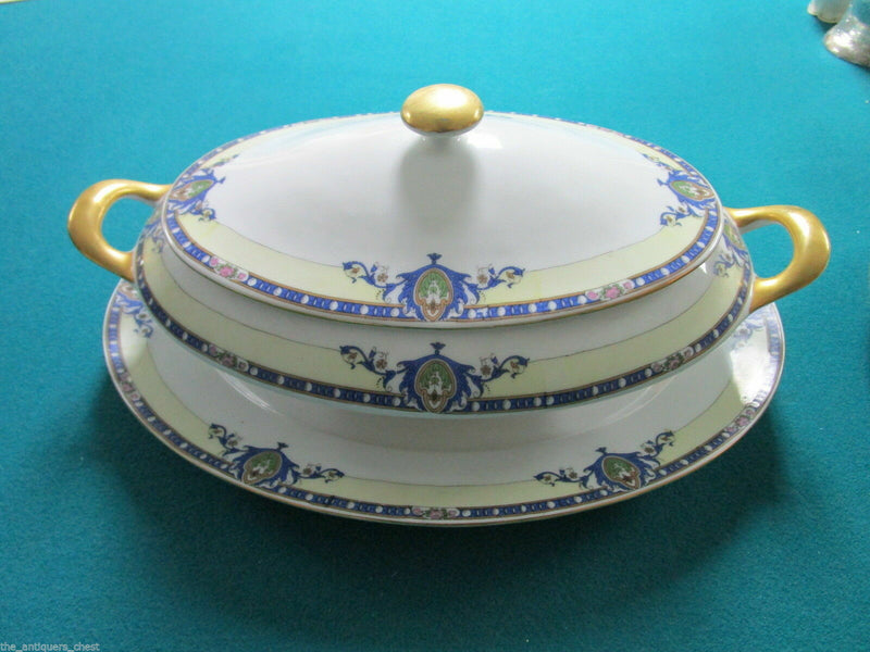 Victoria Schmidt Czechoslovakia China Plates Tureen  Cups Saucers pick1