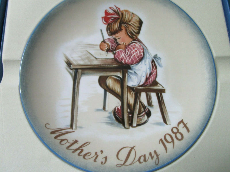 Goebel Bertha Hummel Mother’s Day Plates 1980/81/82/83/85/86/87/88/89 Newpick 1