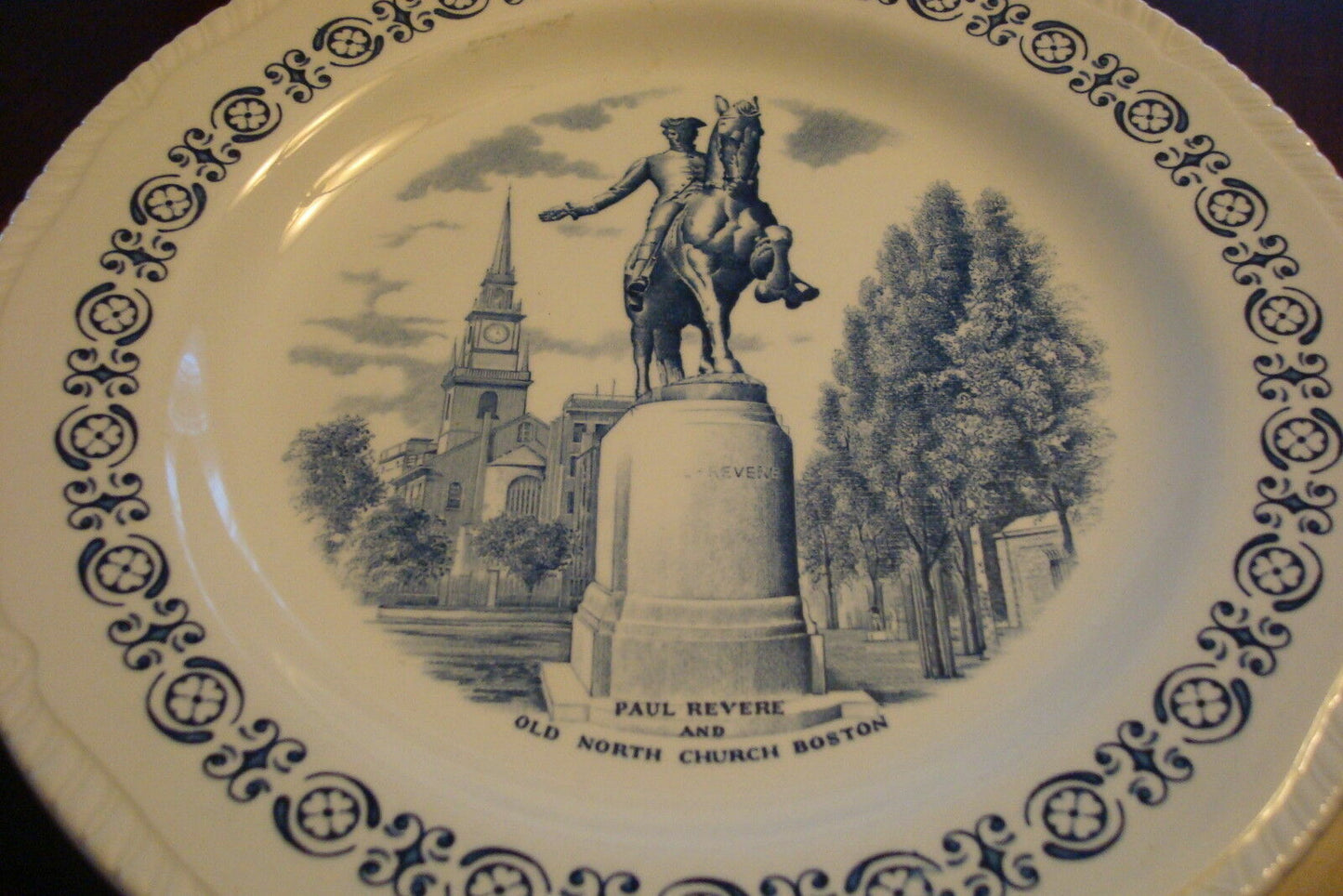 Village Greens Plymouth Paul Revere Mt Washington Blue Plates Pick1 [bp36]