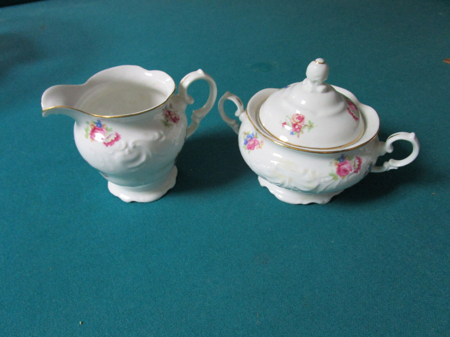 WALBRZYCH POLAND CREAMER AND SUGAR FLORAL ORIGINAL [61]