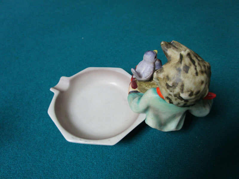 Hummel figurine Tm3: Trumpet Boy Serenade Street Singer, Duet Ashtray Let Sing