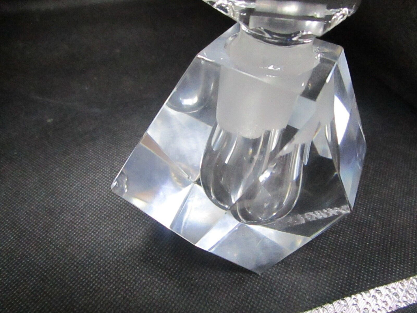 Vanity Art Deco Vintage Hand Cut Crystal Clear Pagoda Perfume Bottle