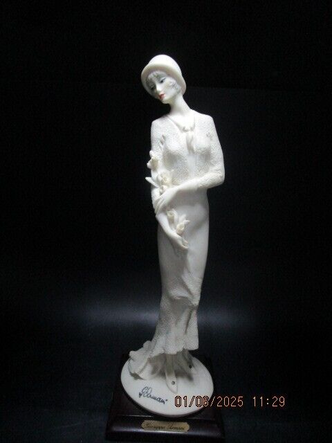 CAPODIMONTE ARMANI LADY WITH FLOWERS 10.25 in ^^