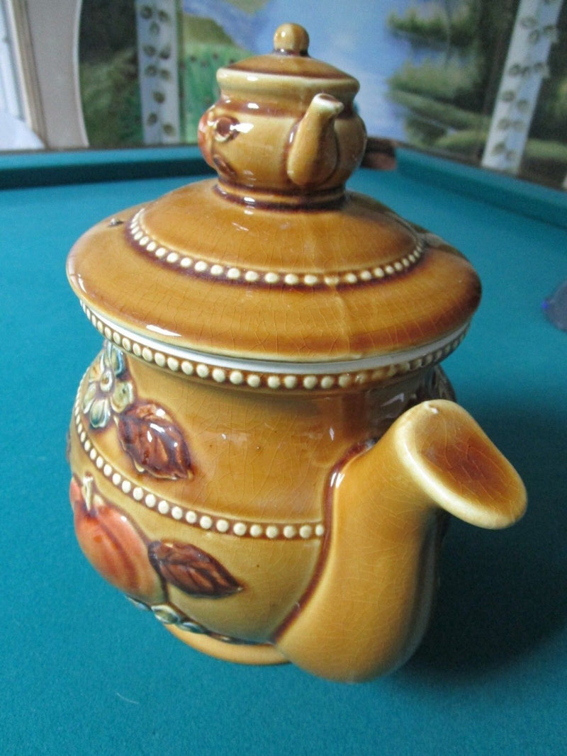 CERAMIC VINTAGE YELLOW COOKIE JAR TEA POT SHAPE 10 1/2" [POTT3]