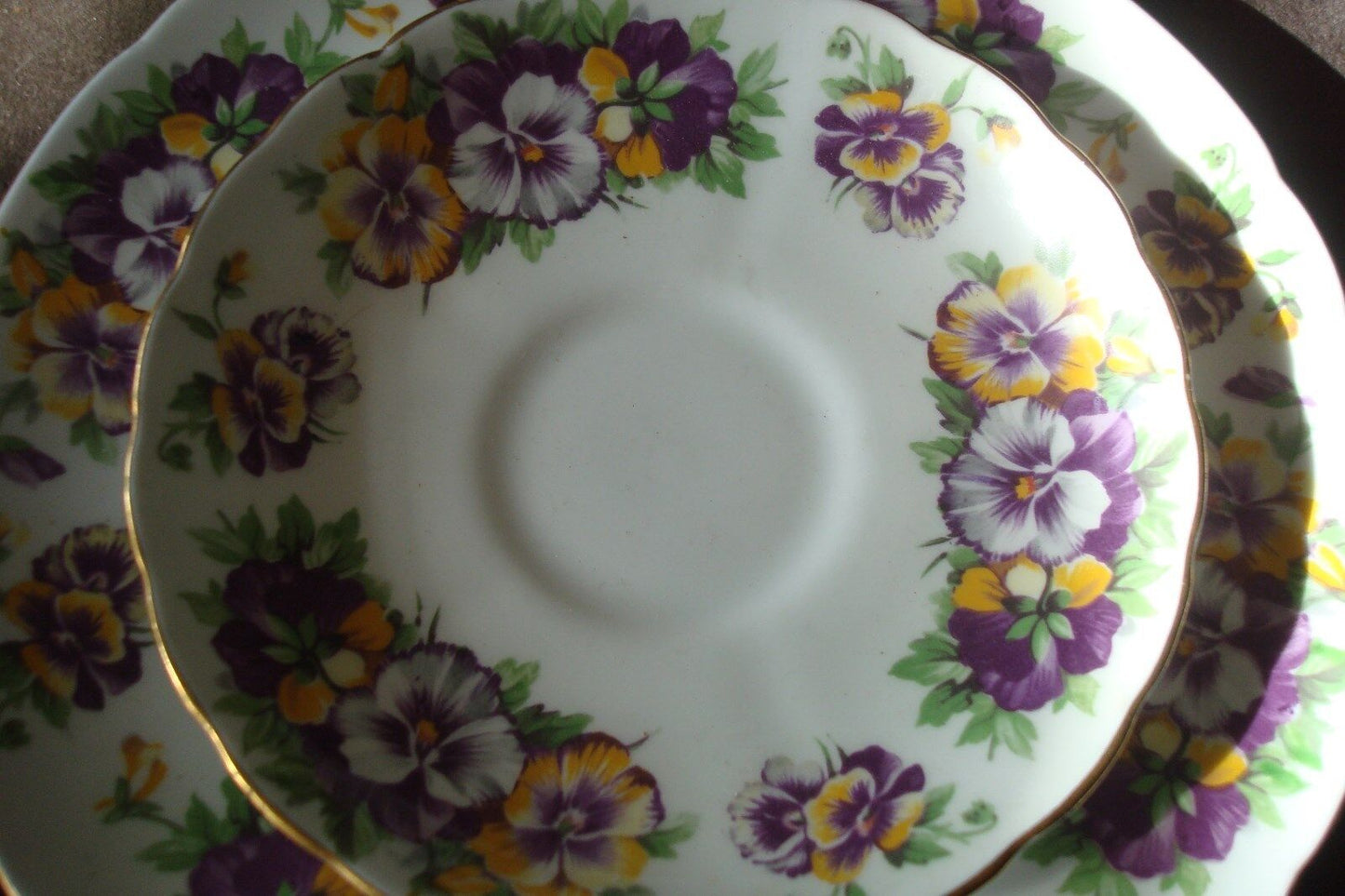 Tuscan England TRIO CUP SAUCER PLATE , wild violets TOUCHES OF GOLD