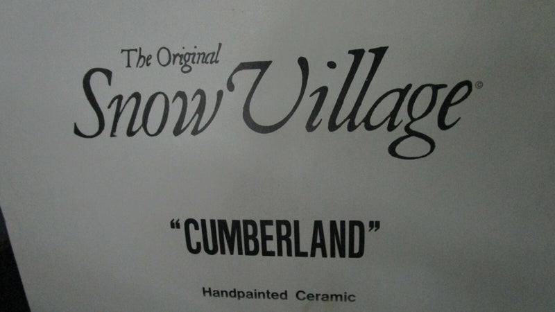 SNOW VILLAGE DICKENS CUMBERLAND LIGHTED HOUSE SHOWROOM MODEL 8 X 9 1/2"