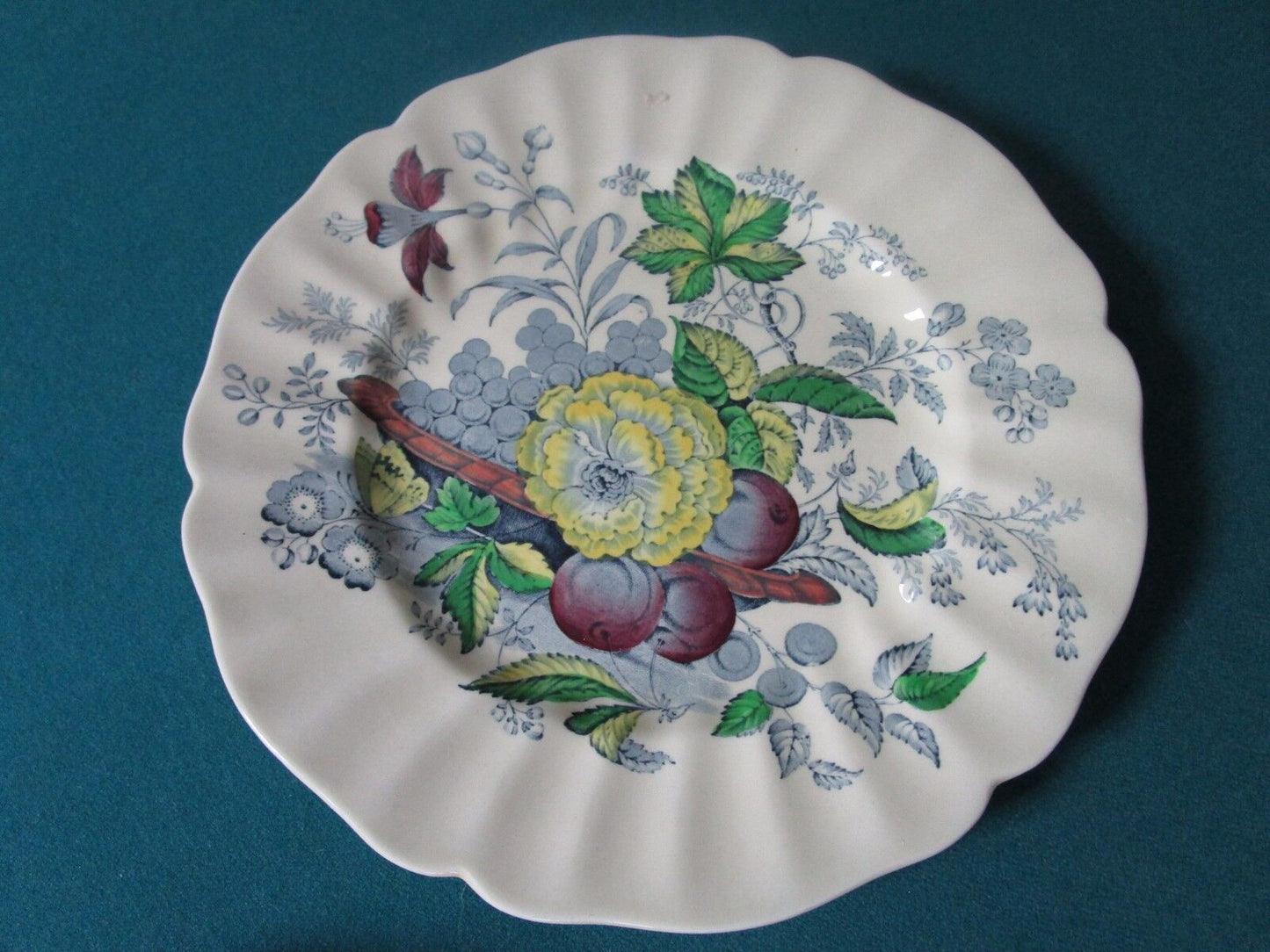 The Kirkwood Multicolor DINNER PLATE by Royal Doulton Flowers & Fruit ORIGINAL