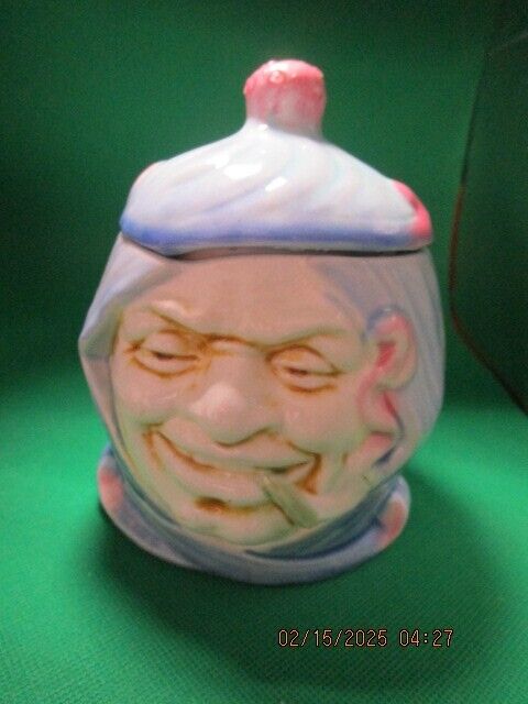 TOBACCO JAR SMILING SMOKING MAN 7" [80B]