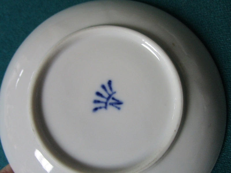 Capodimonte Italy Original Blanc De China Coffee Cup And Saucer Molded [80B]