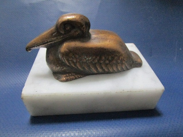 Paperweight Marble And Brass Sitting Pelican ^^^