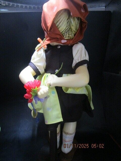 HUMMEL GOEBEL GOOSE GIRL 12" CERAMIC AND CLOTH CERAMIC GOOSE ^^