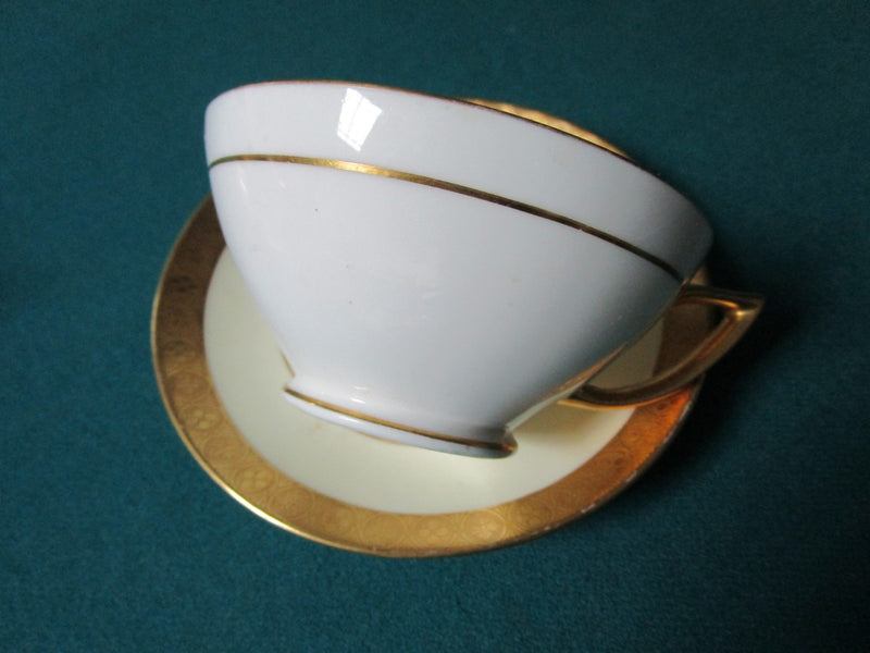 Minton's England Cup And Saucer With Gold Rim  J.E.Caldwell Pa [80B]
