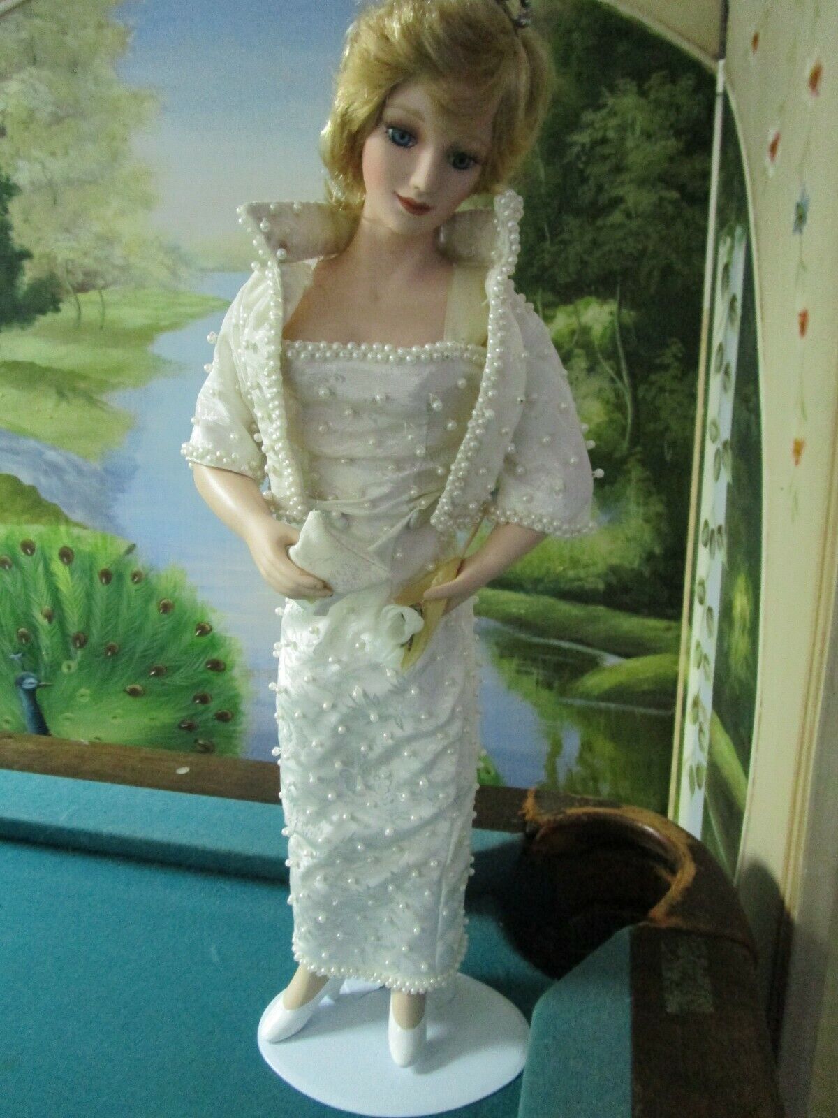 19" ASHLEY BELLE ORIGINAL DOLL PRINCESS DIANA IN BOX AND USED PICK 1