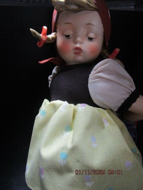 HUMMEL GOEBEL GOOSE GIRL 12" CERAMIC AND CLOTH CERAMIC GOOSE ^^