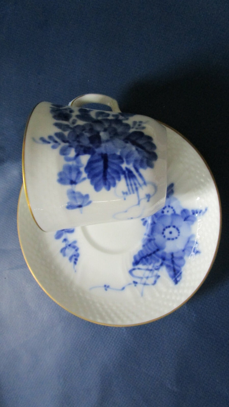 Royal Copenhagen Molded Golden Rim Blue Flowers Coffee Cups Saucers Pick1 [83E]