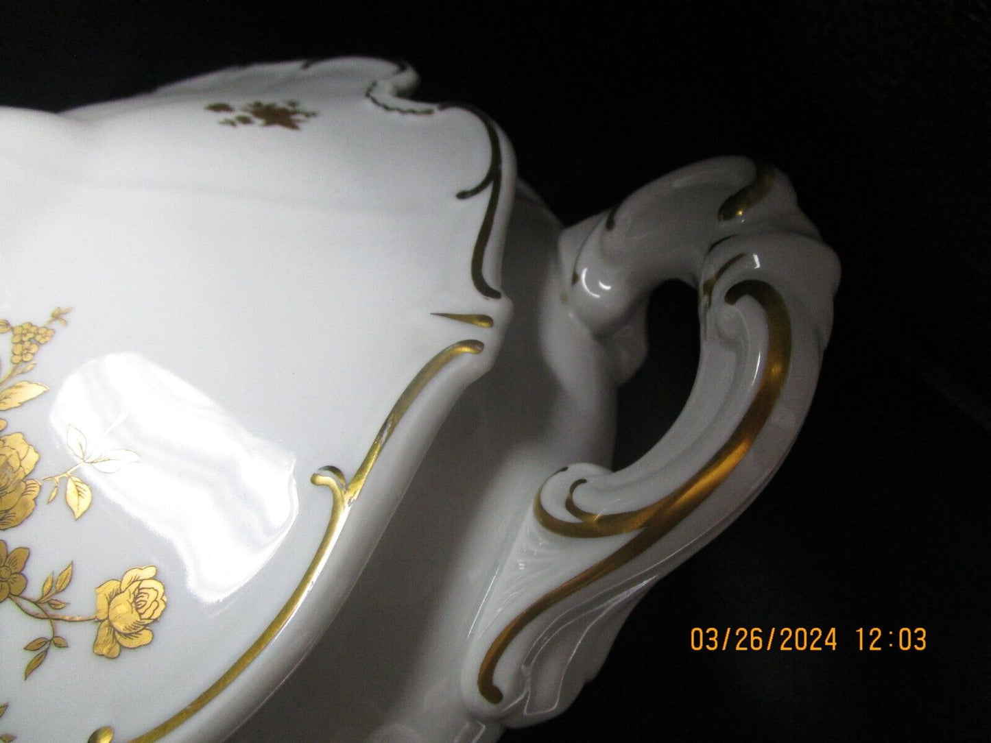 1940s Weimar Katharina Porcelain Soup Tureen w/lid White Gold Roses with platter