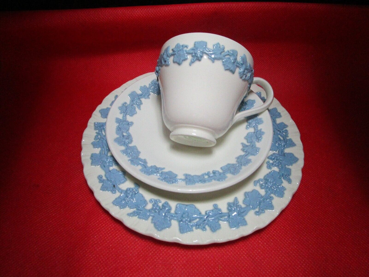 Wedgwood garlands blue Queensware trio coffee cup saucer plate