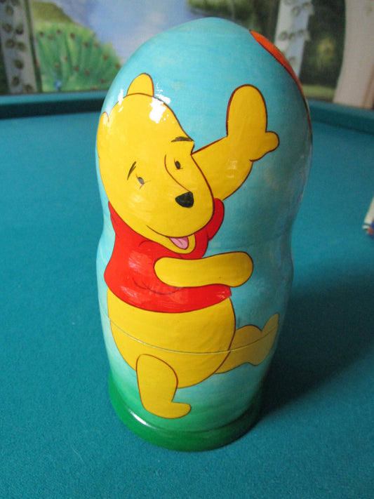 WINNIE THE POOH NESTING 6 DOLLS 8' THE OUTSIDE DOLL ORIGINAL