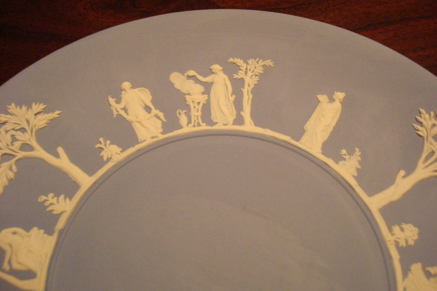 Wedgwood Blue Jasperware plate,mythological figures [a*4-1]