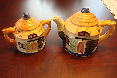 Cottage Teapot and Covered Sugar, made in Japan [140M]