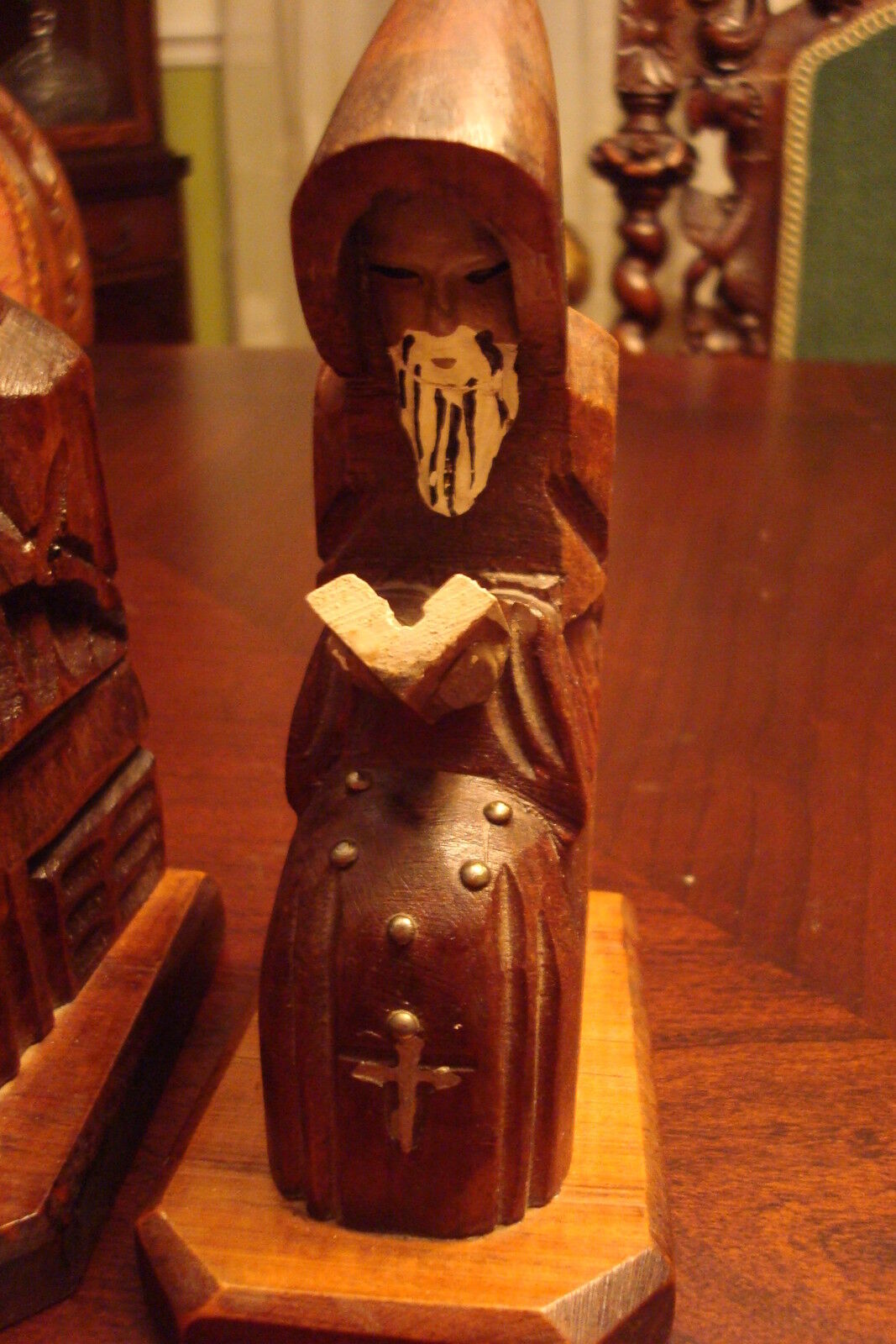 Wooden carved monks bookends, very nice condition, no marks, 6" [88B]