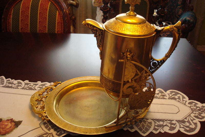 MERIDEN BRITTANIA COMPANY  Tilting Coffee Pot with tray