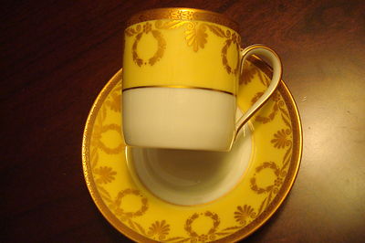 Hutshernreuther Wallace England Coffee Cup/Saucer Gold Garlands [a5#3]