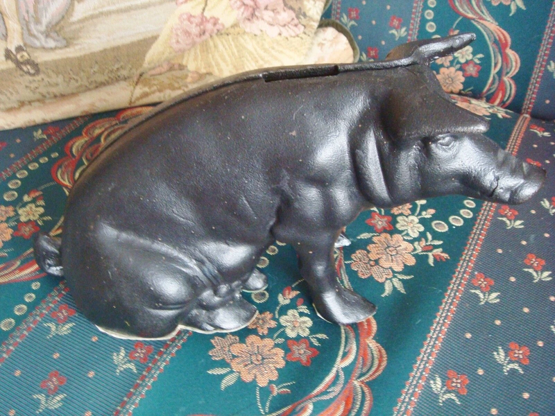 Black cast iron pig piggybank door stop ORIGINAL