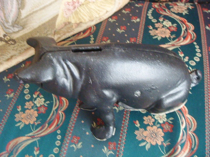 Black cast iron pig piggybank door stop ORIGINAL