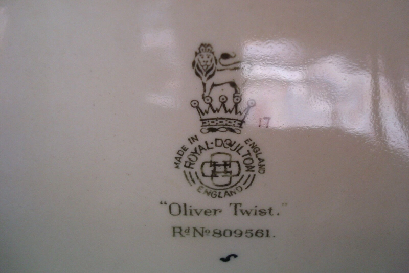 Royal Doulton Pitcher  Oliver Twist 809561, 6" tall[8]