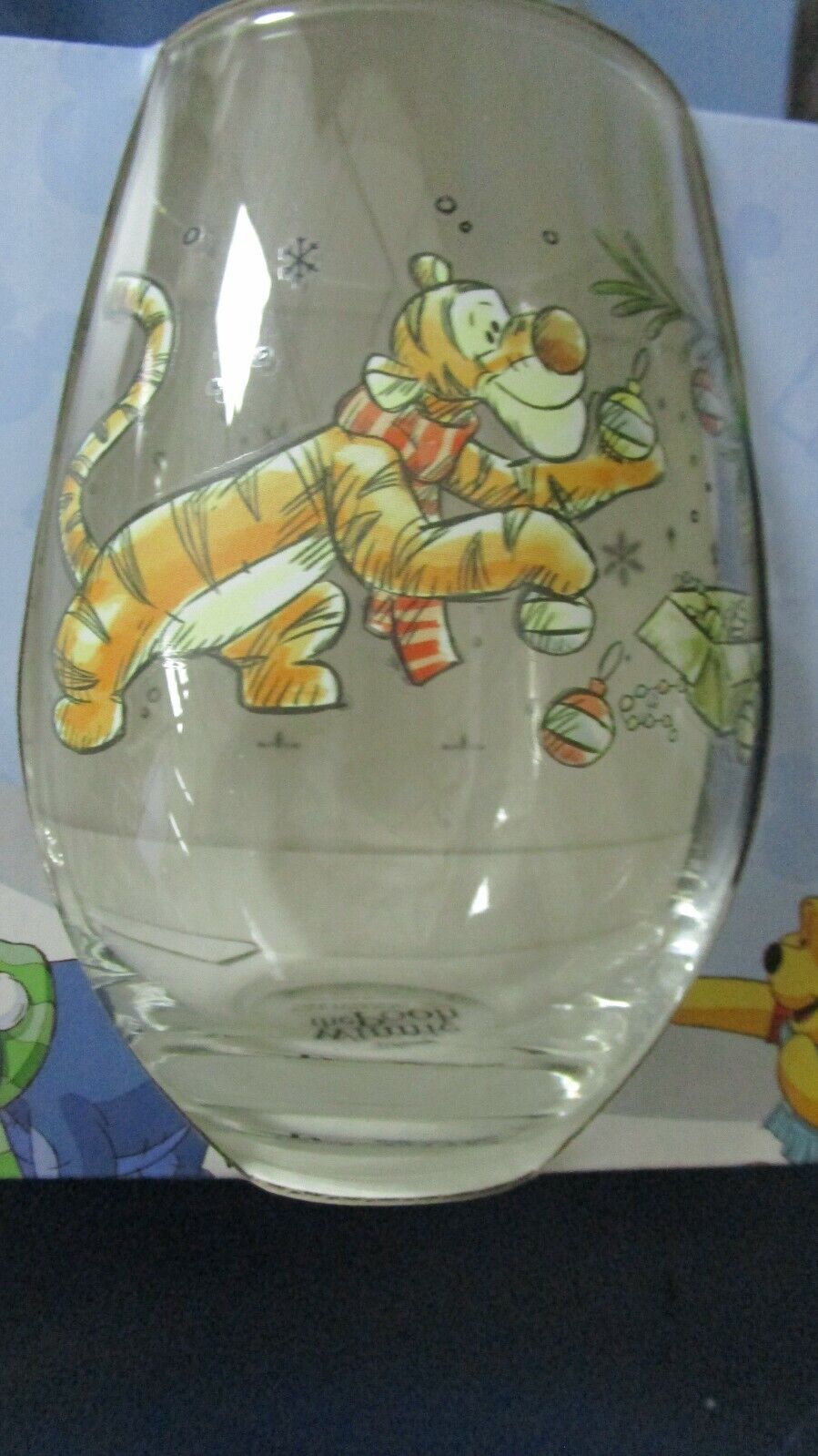 WINNIE THE POOH DISNEY 4 STEAMLESS GLASSES NEW IN BOX 5"